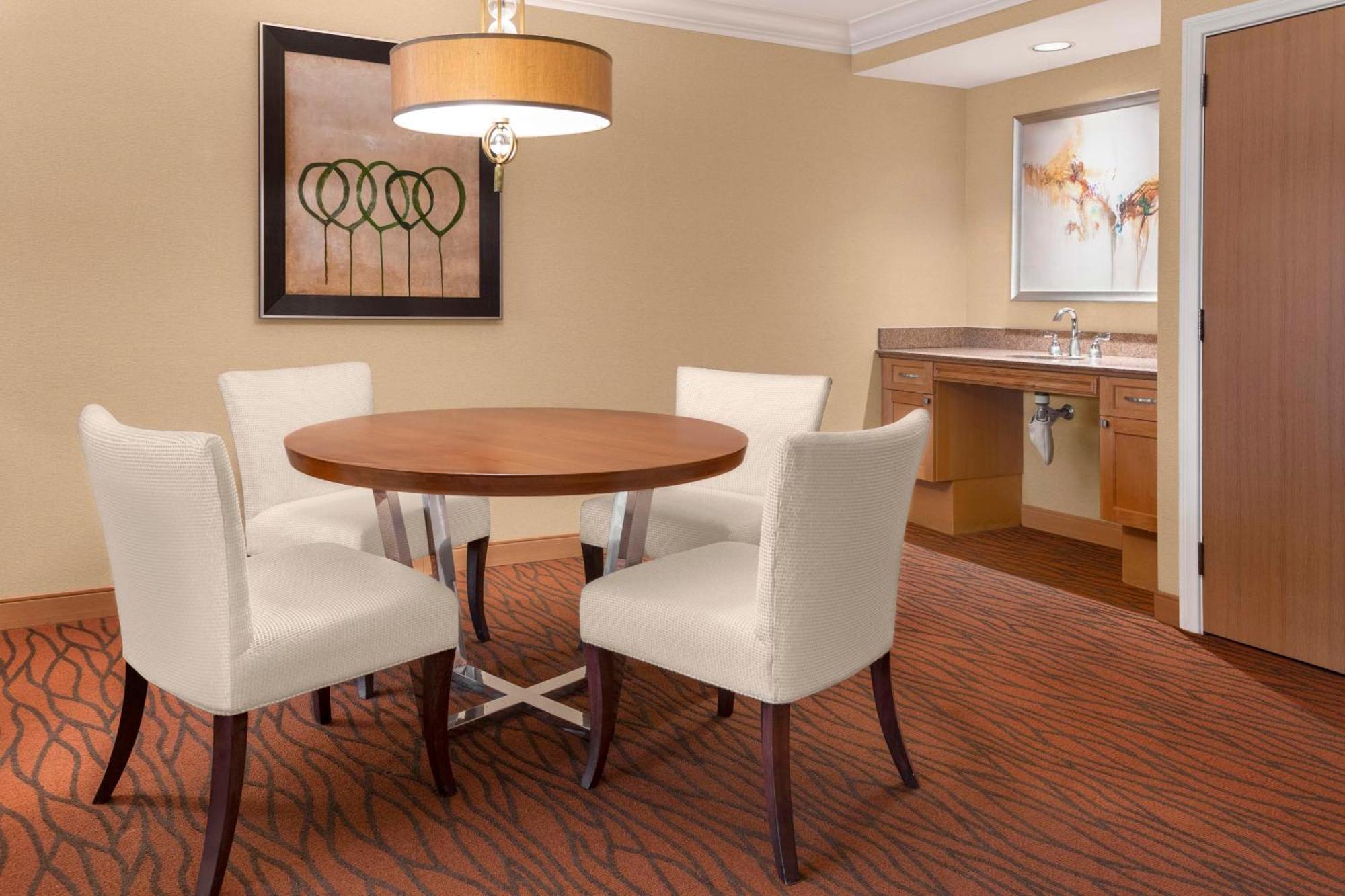 Hilton Orange County/Costa Mesa Ξενοδοχείο Εξωτερικό φωτογραφία